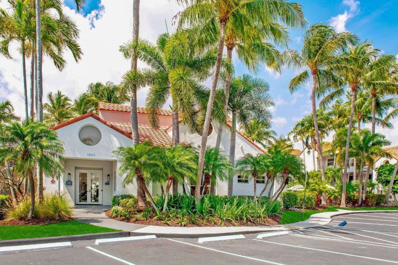 Tucker At Sheridan Ocean Club Fort Lauderdale Дания-Бич Экстерьер фото