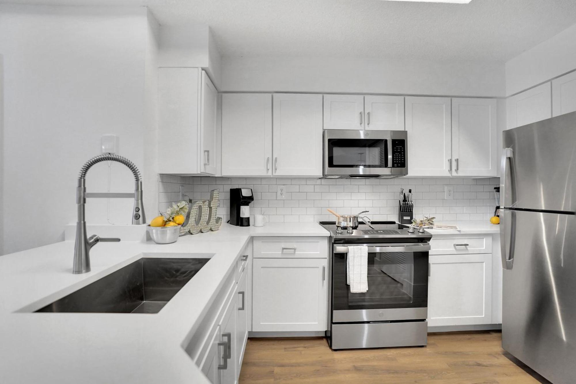 Tucker At Sheridan Ocean Club Fort Lauderdale Дания-Бич Экстерьер фото